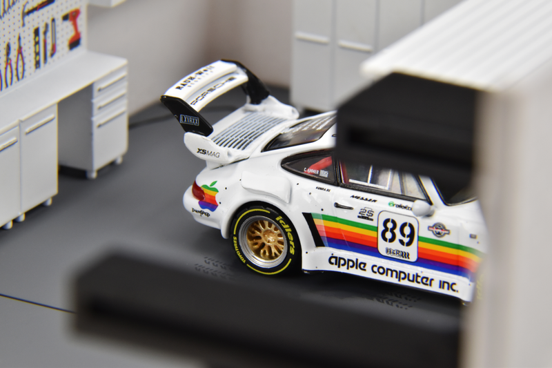 Illustration for article titled Works Wednesday: 1/64 Tarmac Works RWB 930 Apple Edition